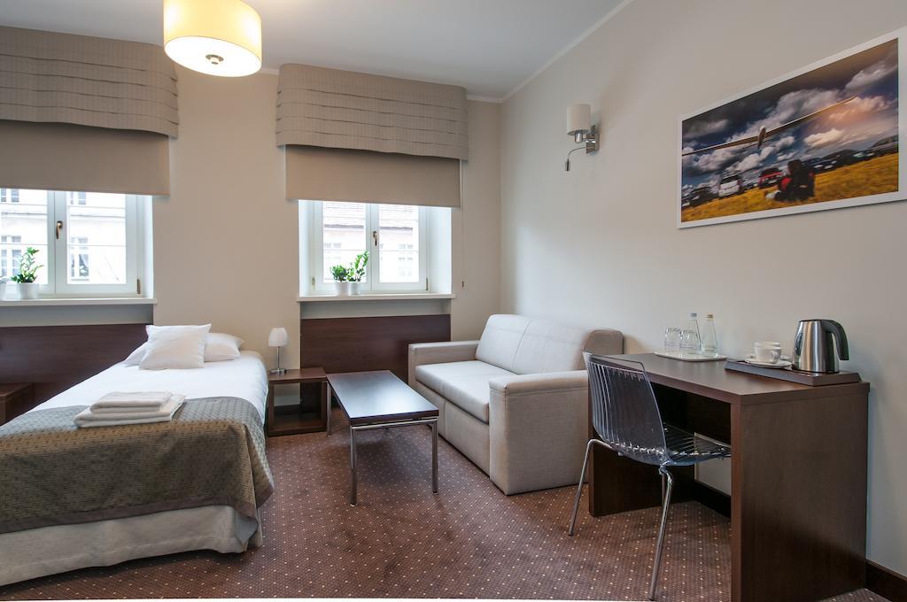 B&B Wieniawa Parking I Sniadanie W Cenie! Breakfast And Parking Included! Leszno  Luaran gambar