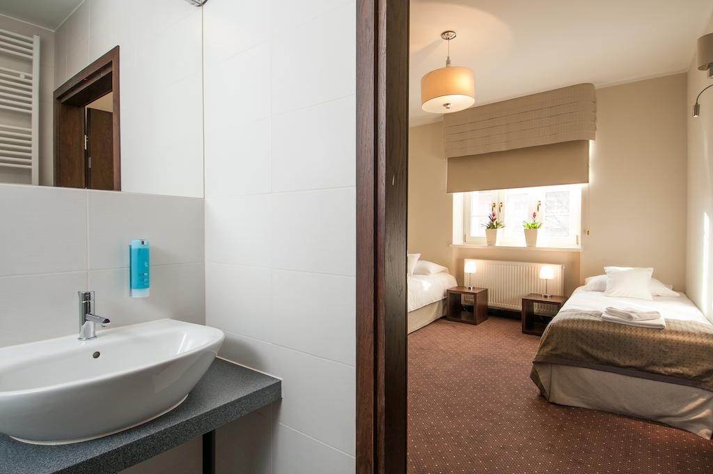 B&B Wieniawa Parking I Sniadanie W Cenie! Breakfast And Parking Included! Leszno  Luaran gambar